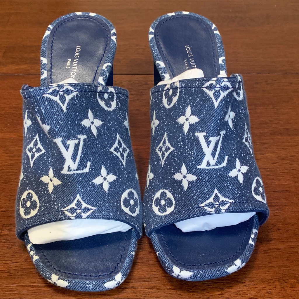 Absolutely Stunning ,Limited, Authentic, Brand New Louis Vuitton Mules 37.5/7.5